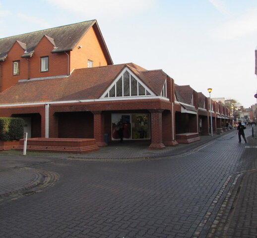 Tesco Hereford.jpg
