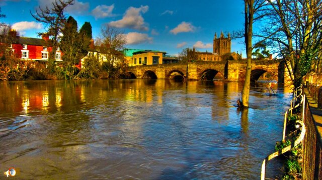 Old Bridge Hereford HDR.jpg