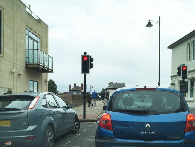 Cyclists Jumps Red Light.jpg