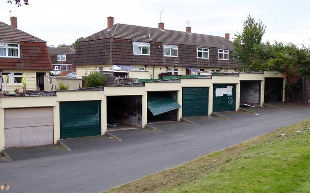 Redhill Garages 1.jpg
