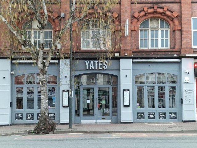 Yates.thumb.jpg.1aecf06ea68dd655ae4bba145753f3d0.jpg